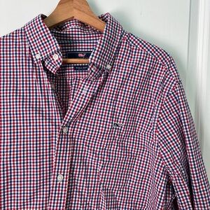 Vineyard Vines Men’s Whale Shirt size LARGE
